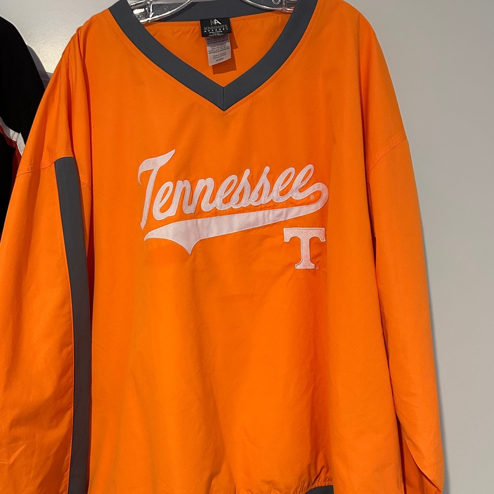 Men’s University of Tennessee Orange and Gray Pullover 2XL
